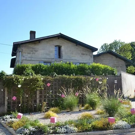 With A Terrasse Apartment *